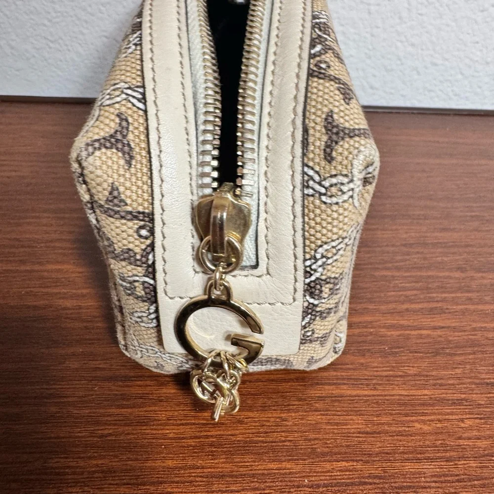 Gucci Anchor & Whale Cosmetic Pouch - Picture 8 of 11